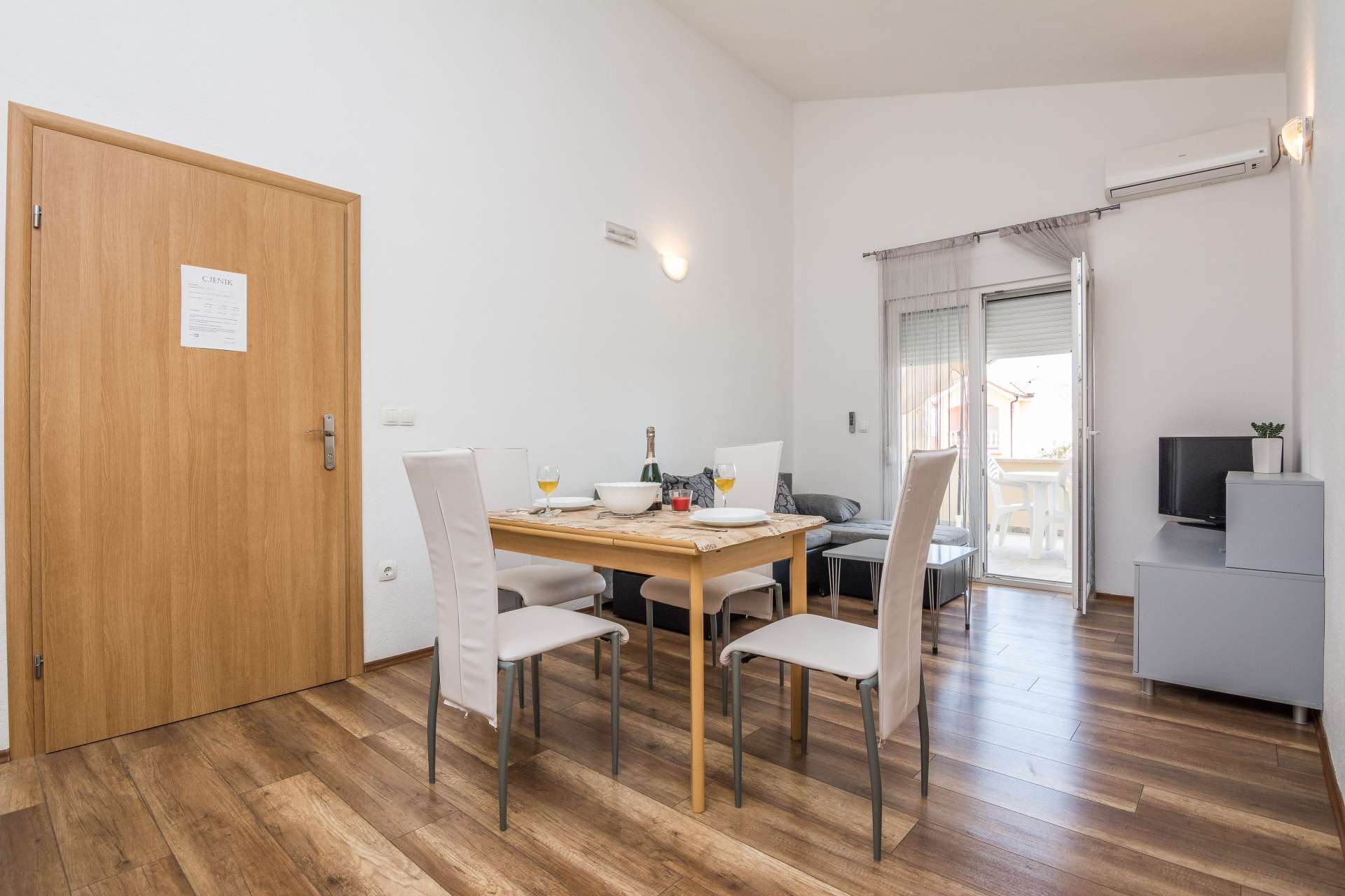 Apartment Galic 1
