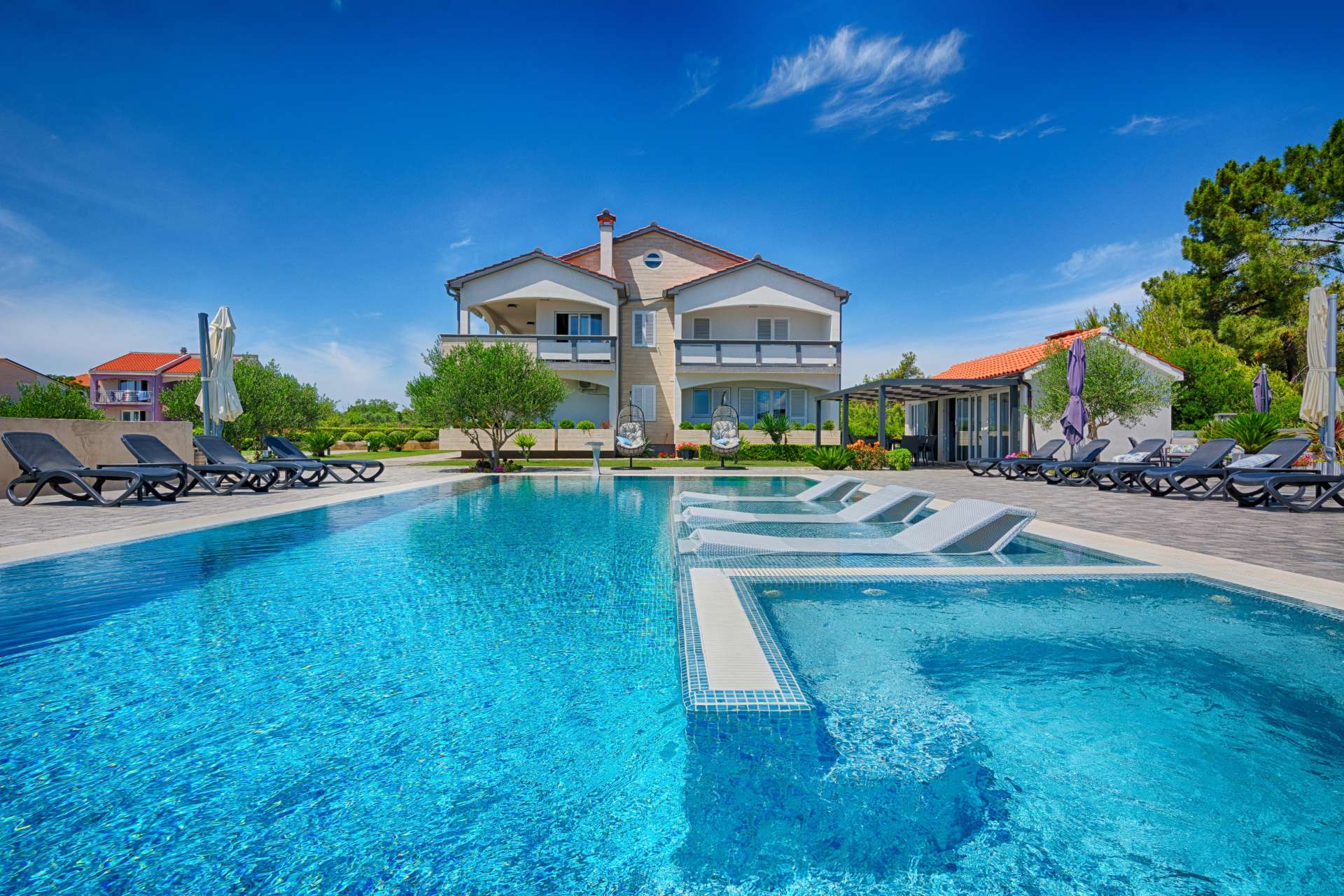 Apartment Basic Vesna 4