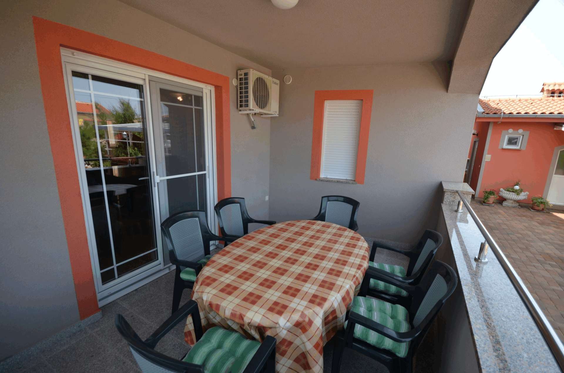 Apartment Komljen 1