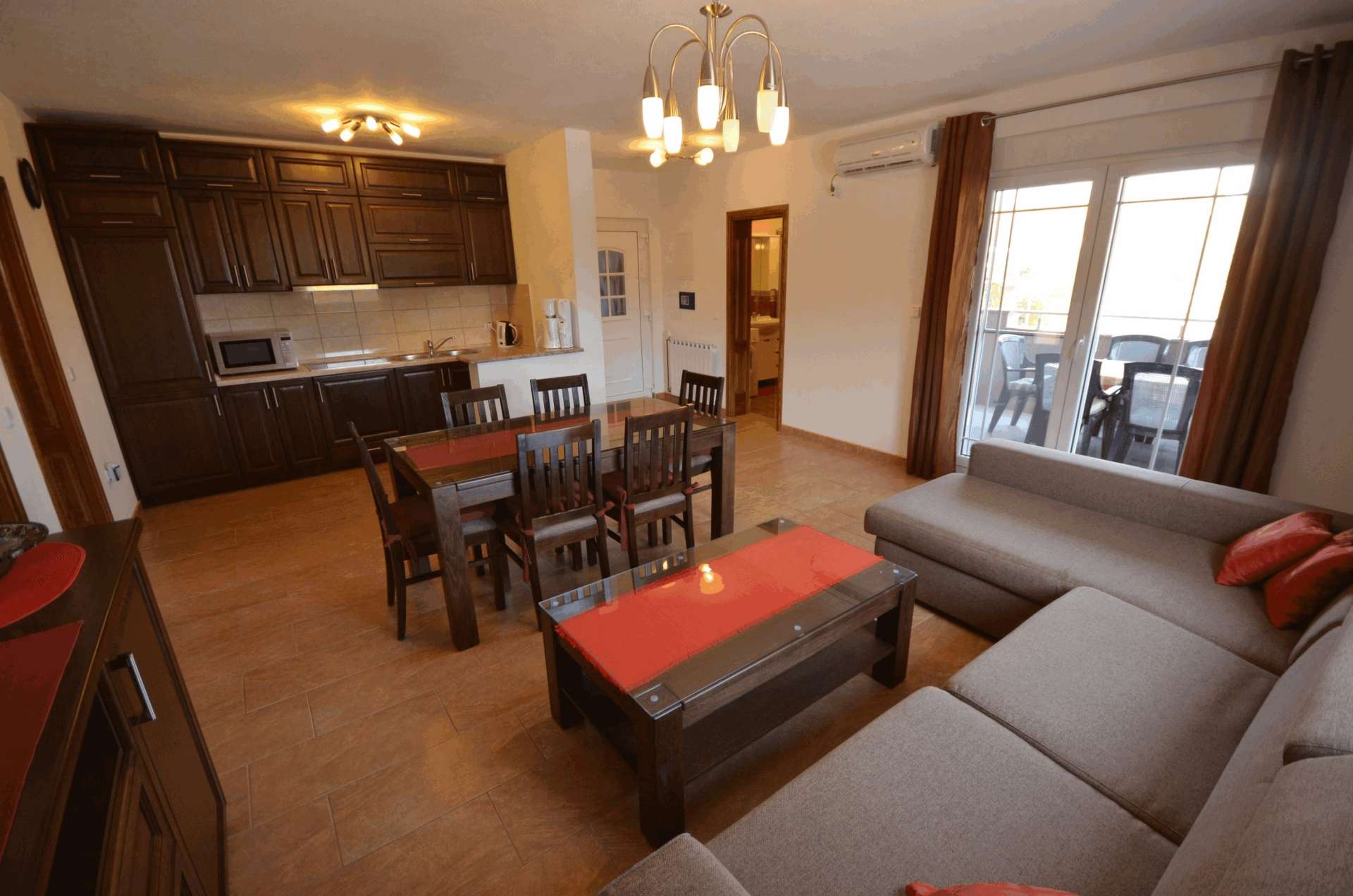 Apartment Komljen 1