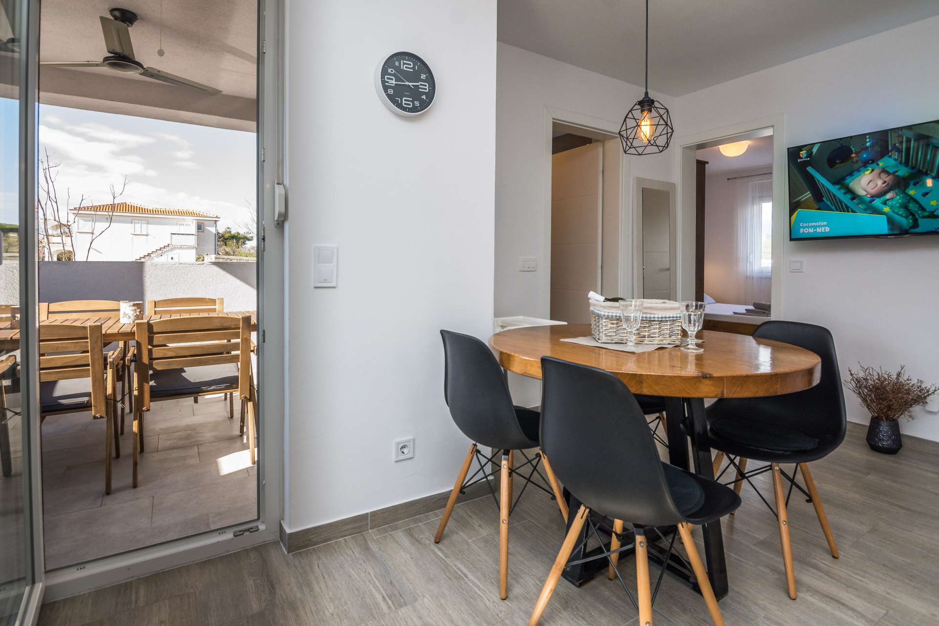 Apartment Pejakovic 2