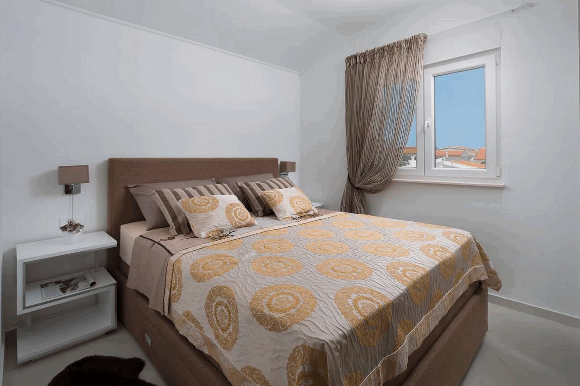 Apartment Vista Royal 4