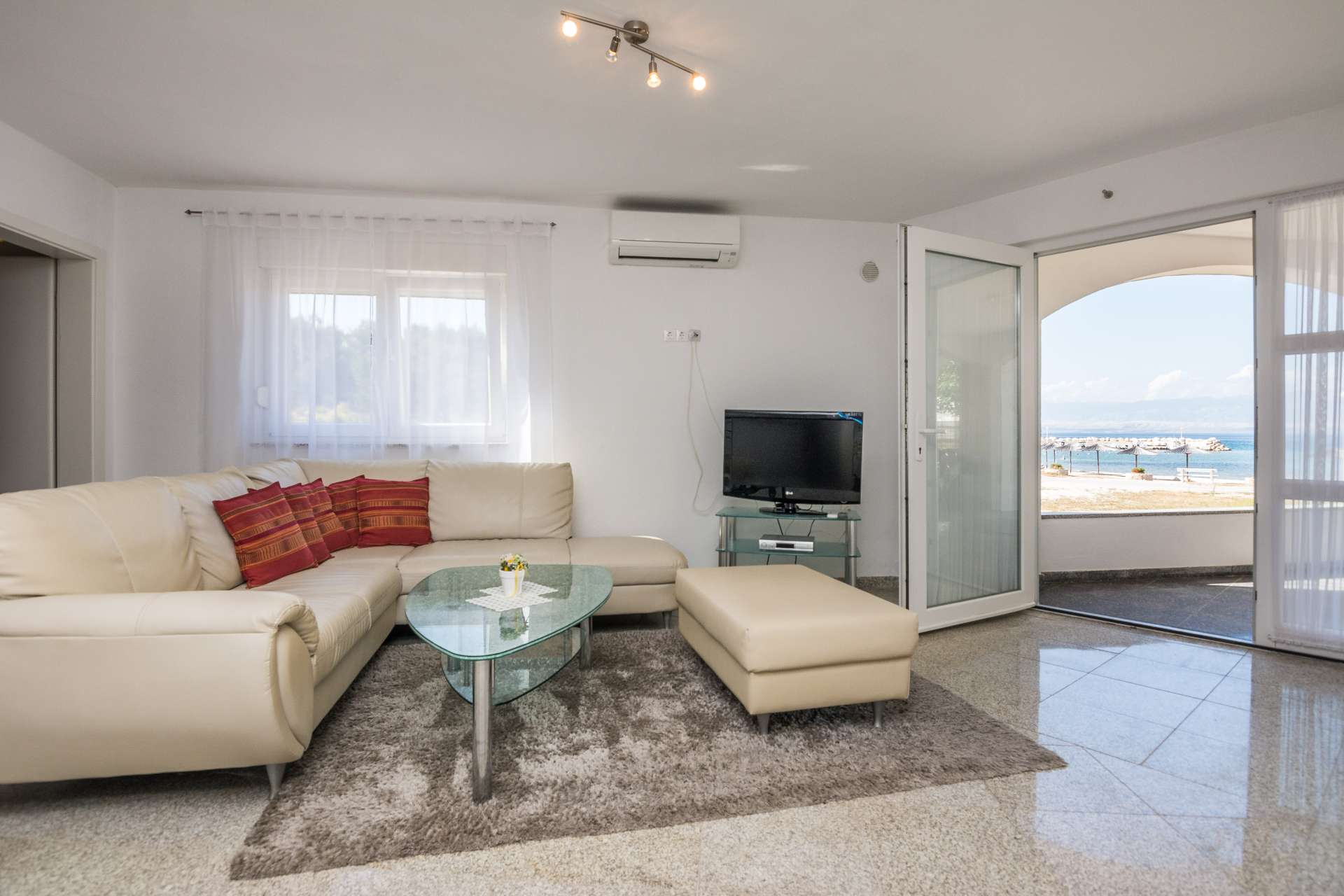 Apartment Andelic 2