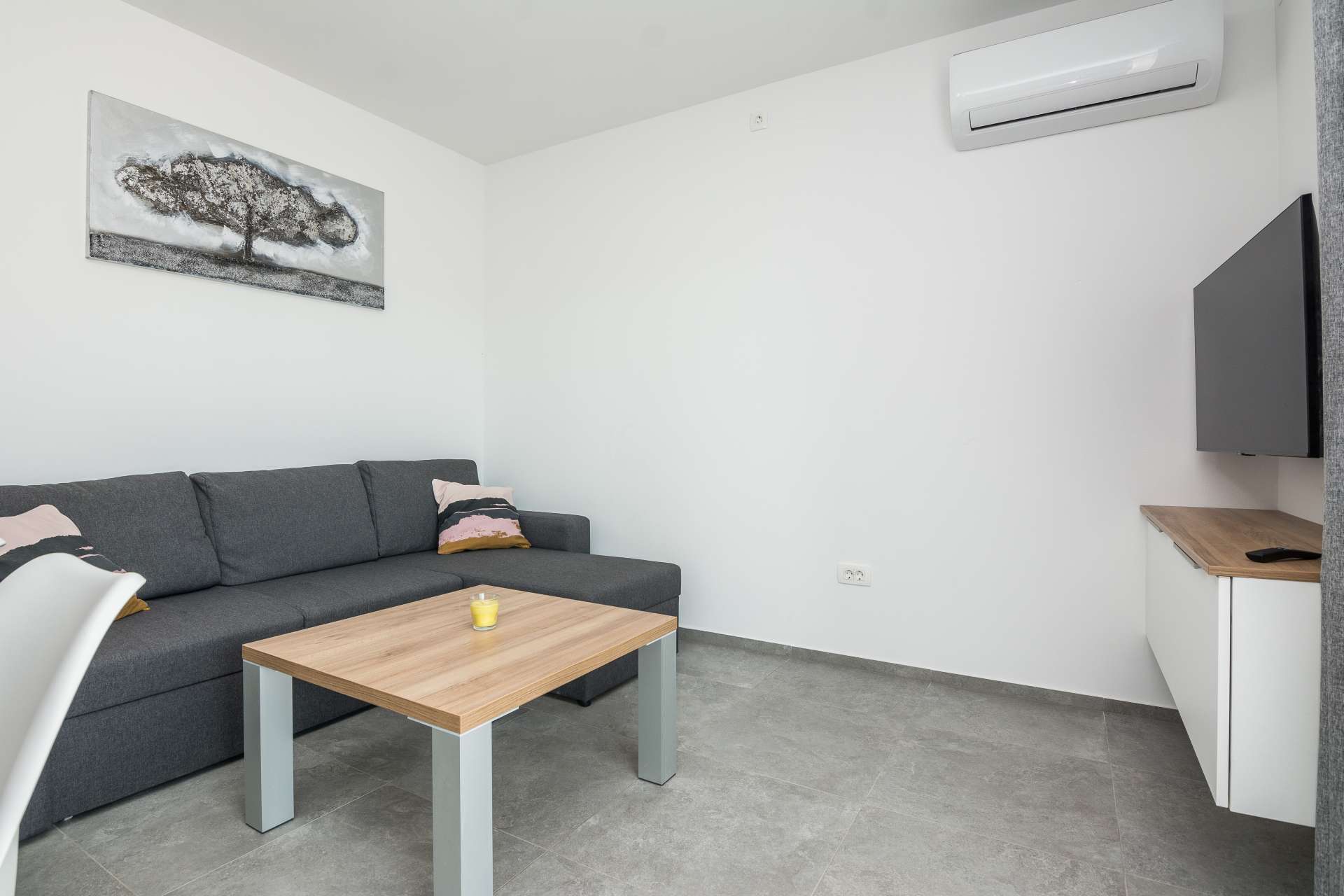 Apartment Spanic 1