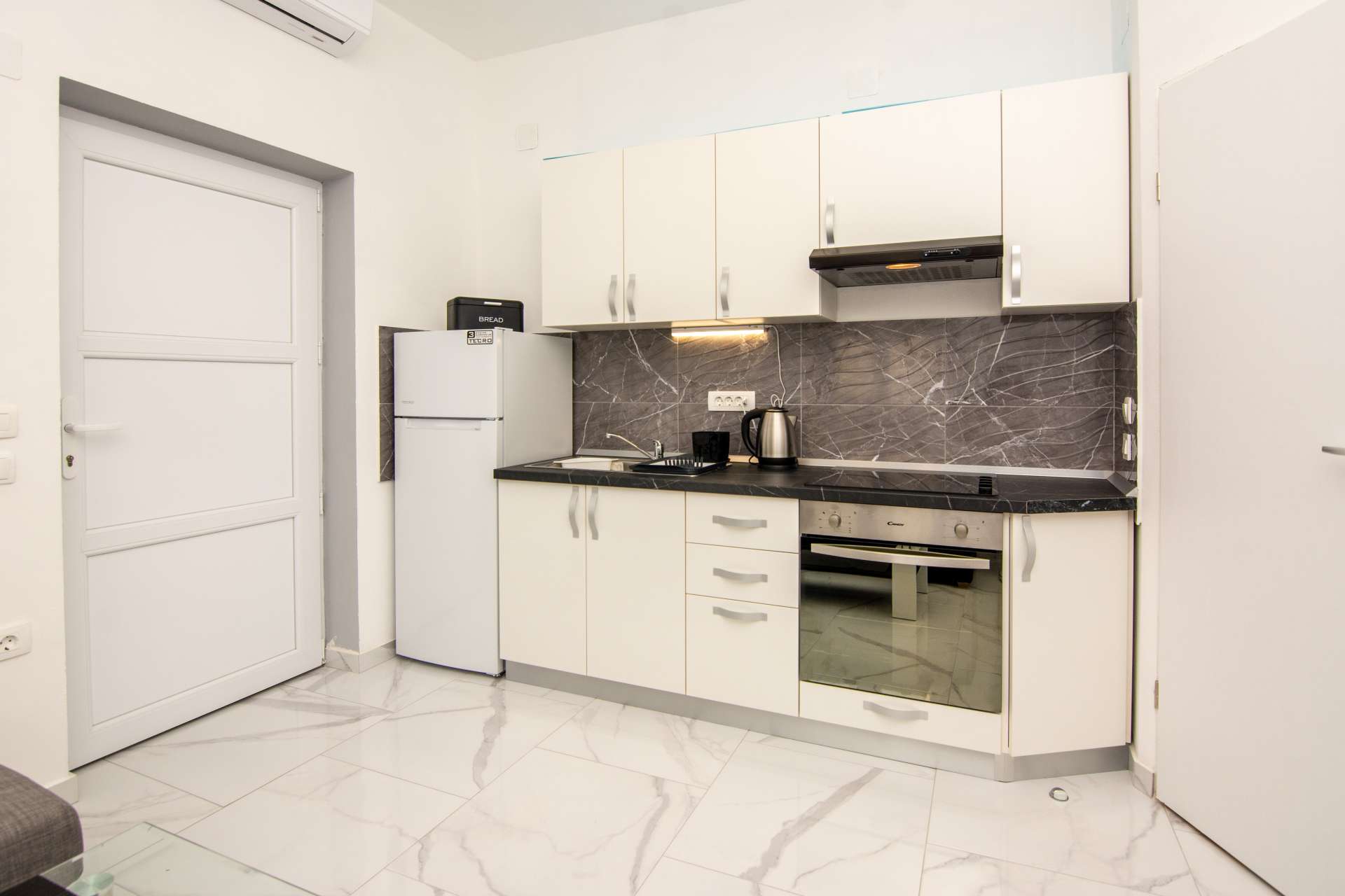 Apartments Cupic 2
