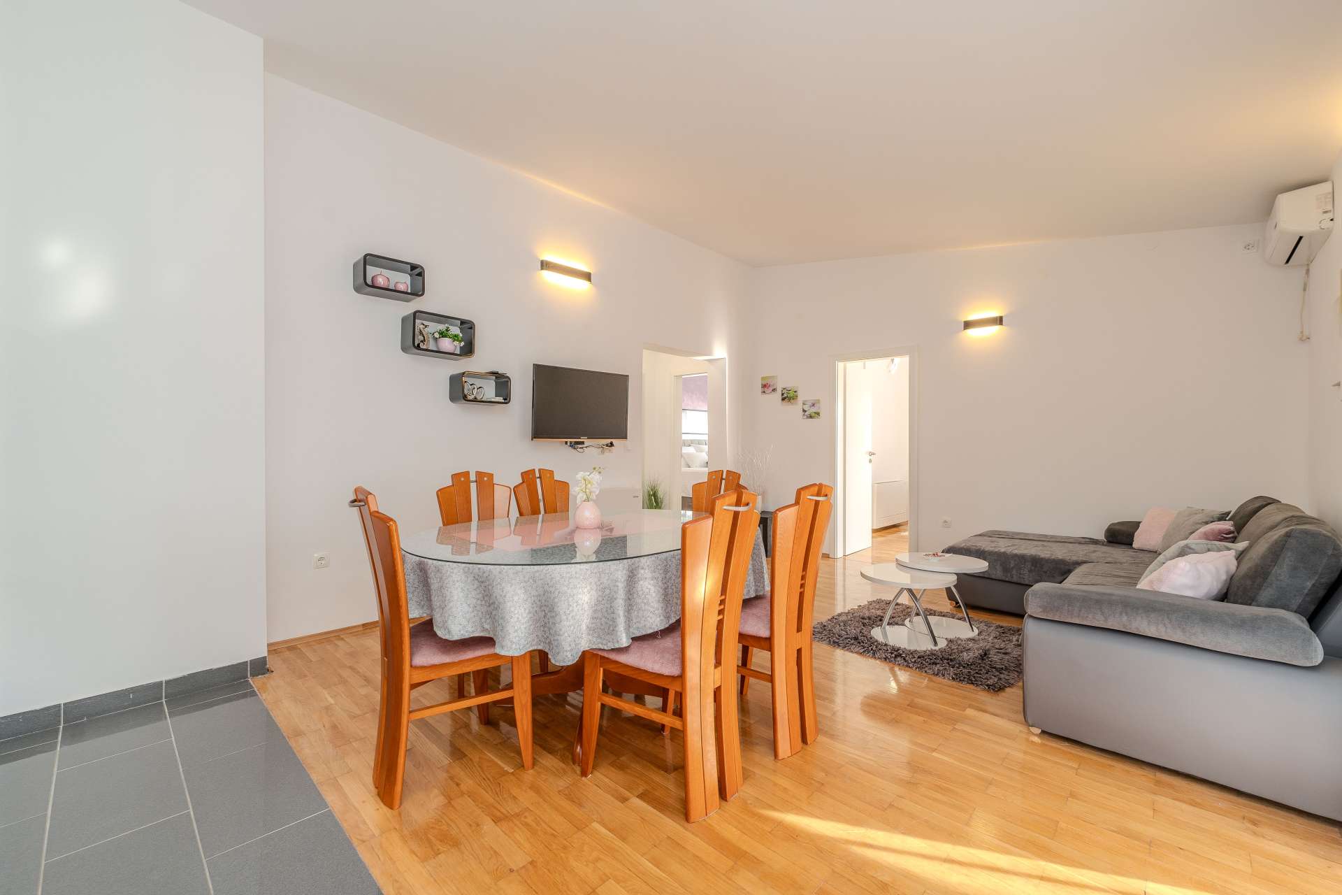 Apartment  Grbic 1
