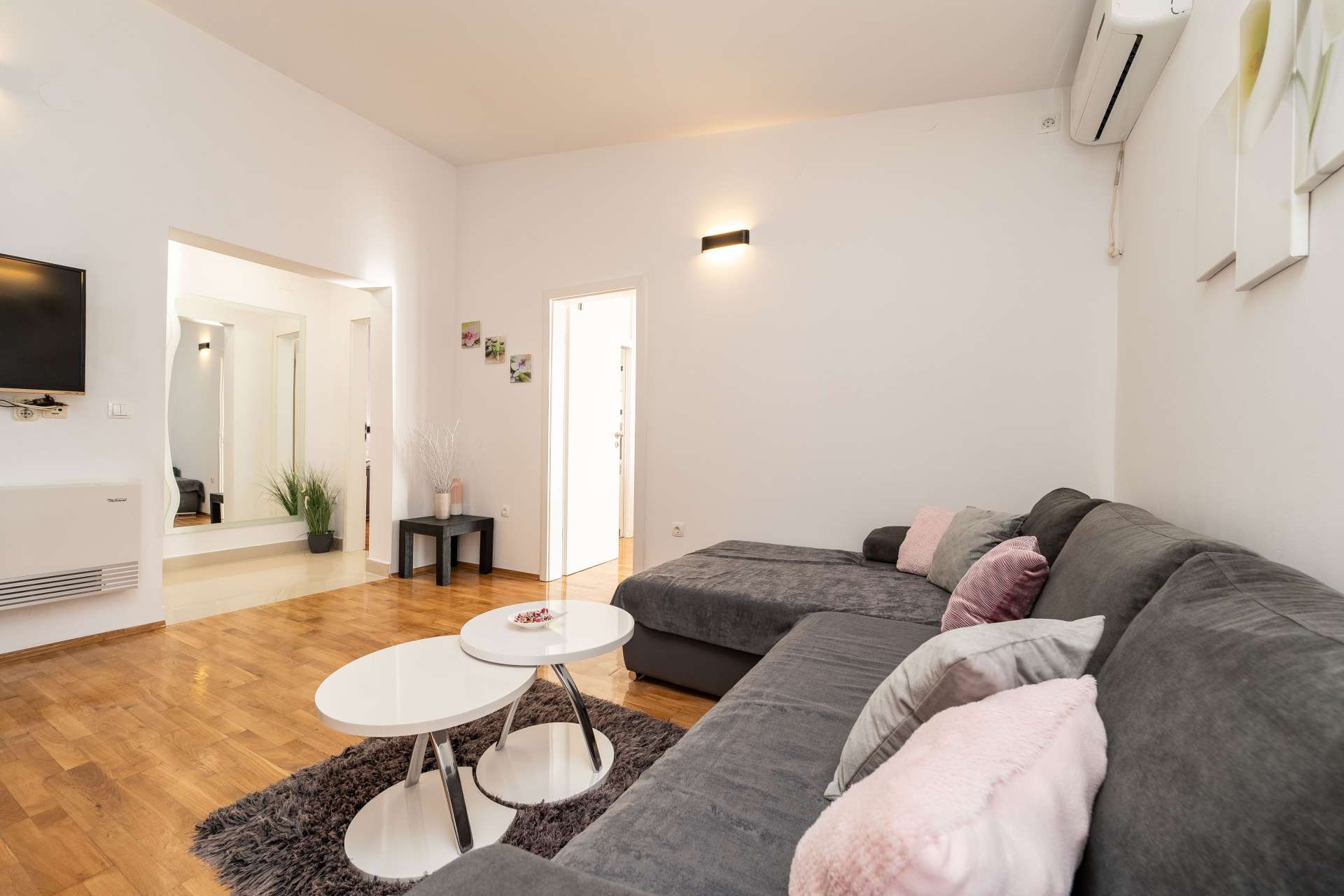 Apartment  Grbic 1