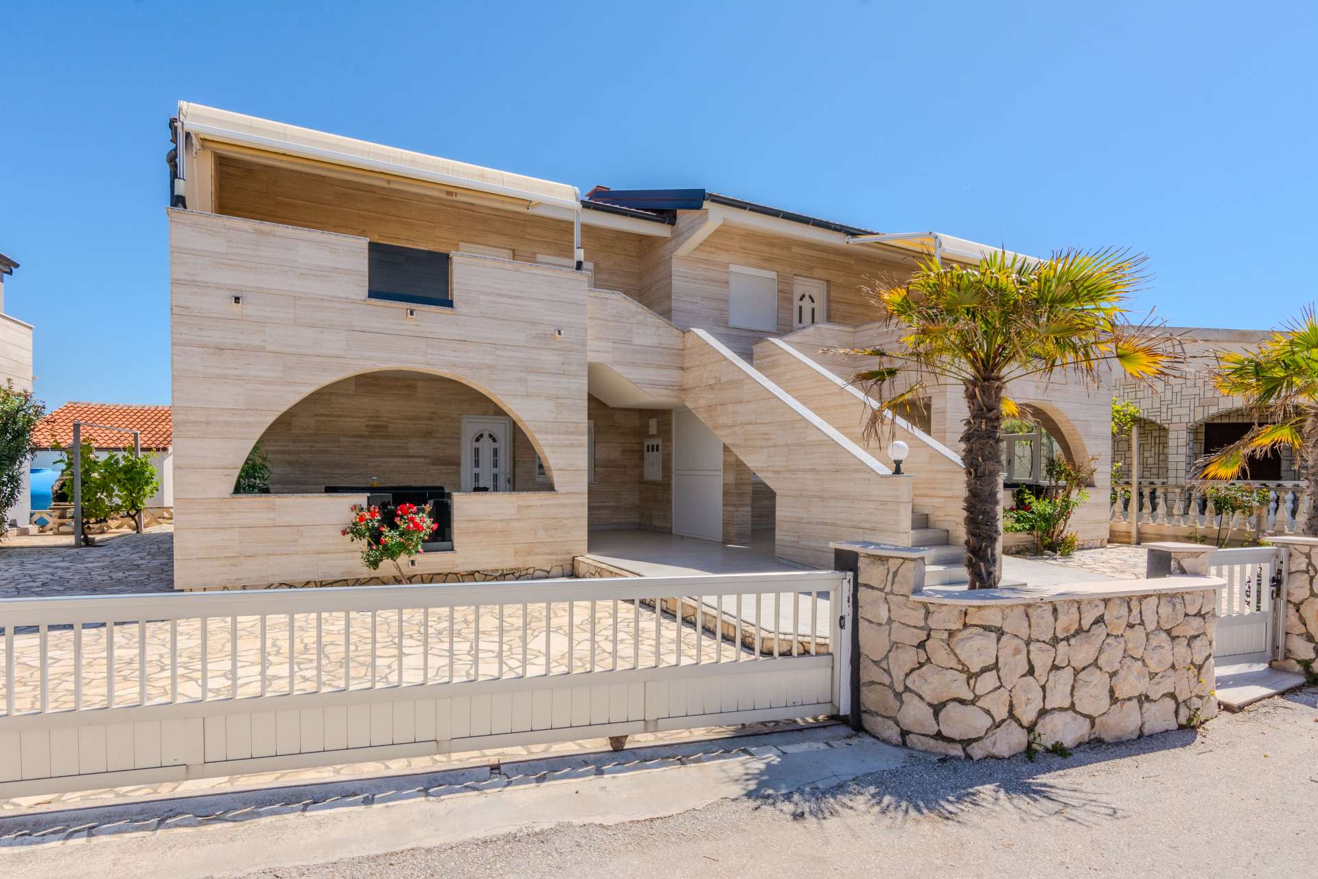 Apartment Lucica 1