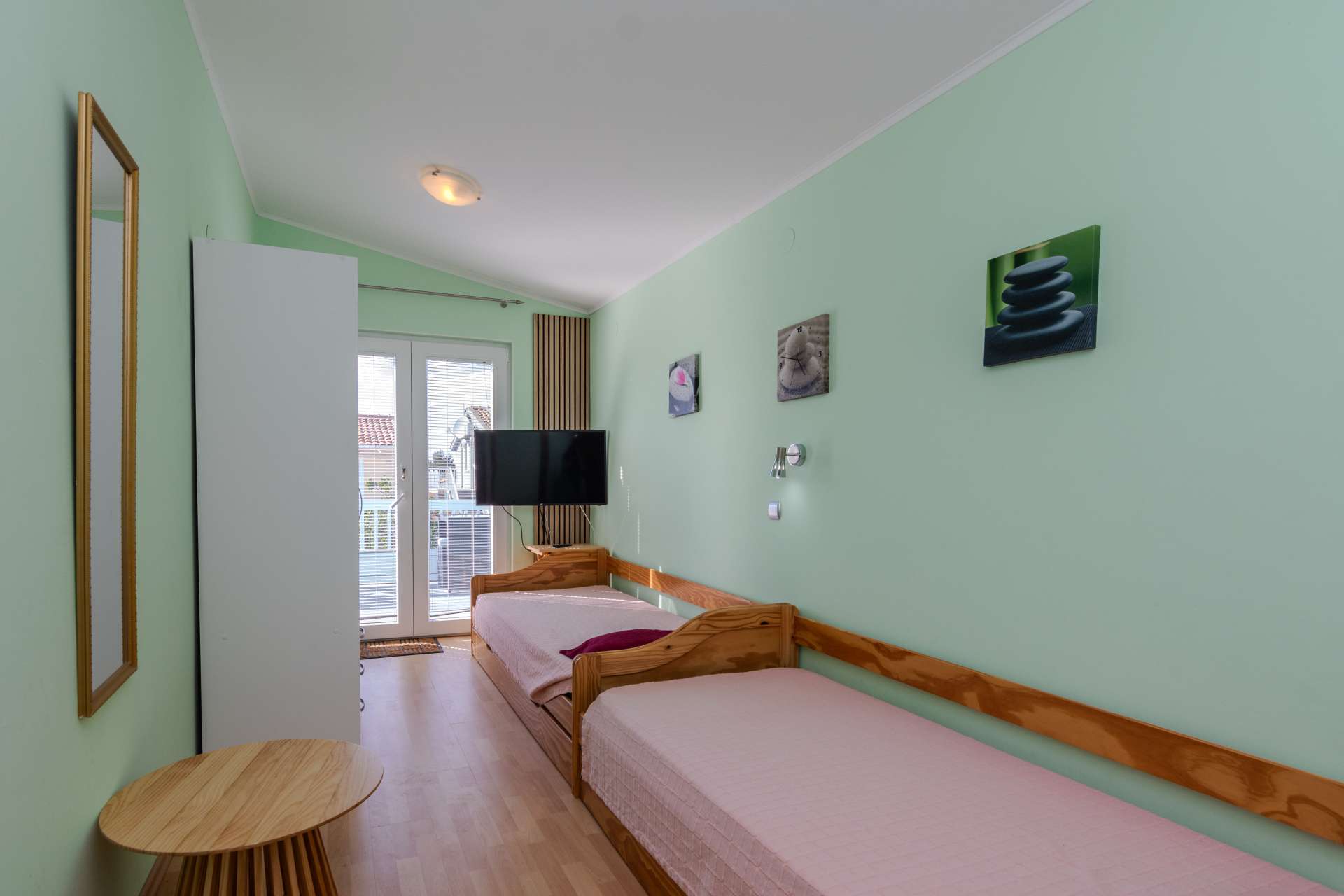 Apartment Jozef 1