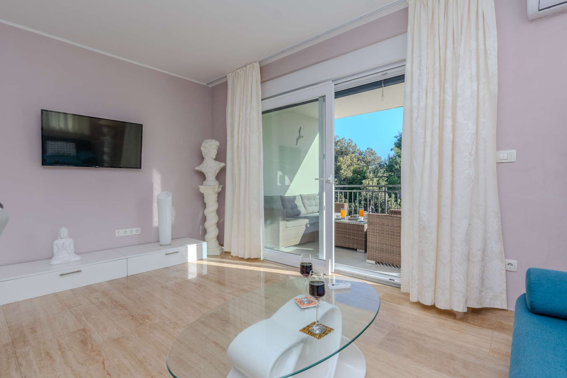 Apartment Eses