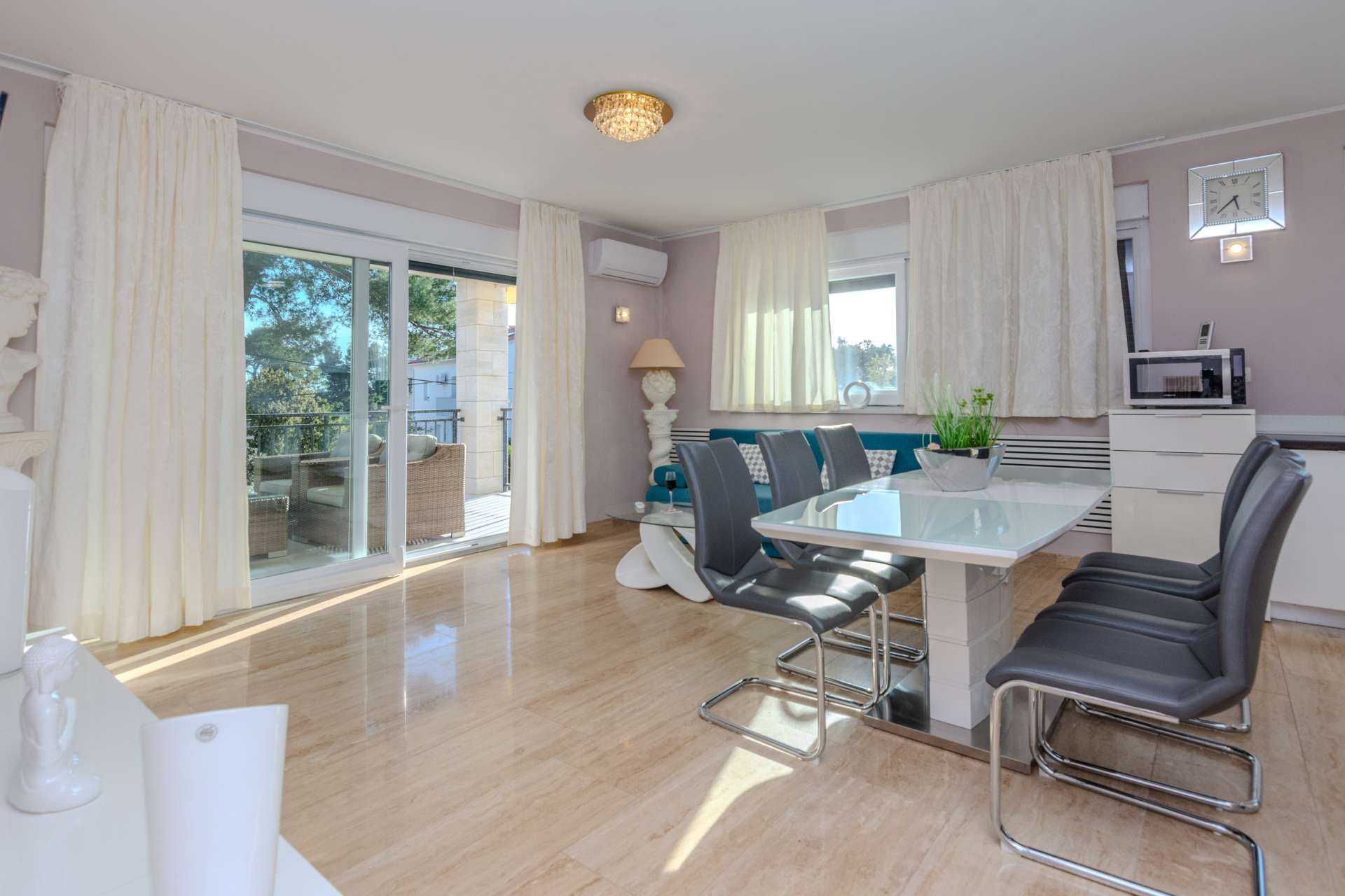 Apartment Eses
