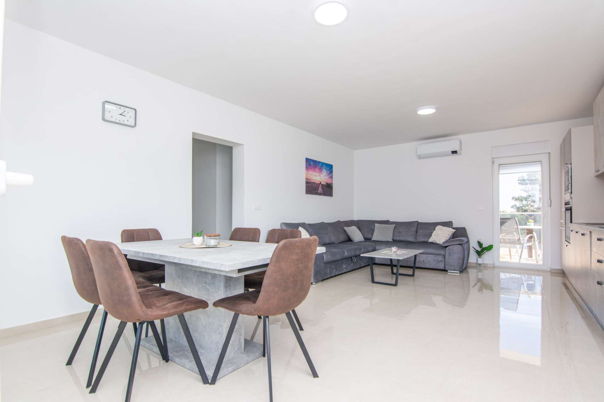 Apartment Grabovickic 2