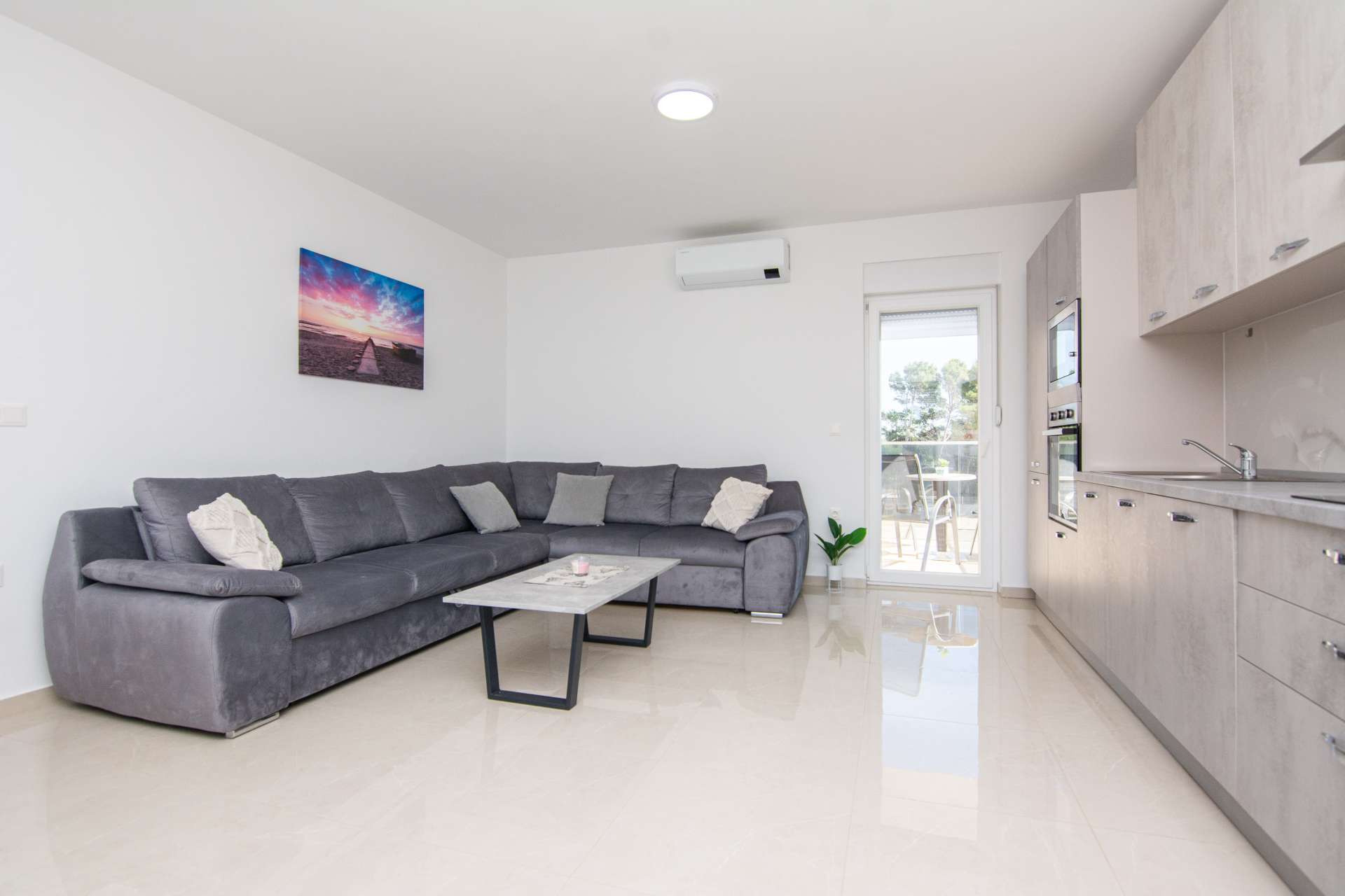 Apartment Grabovickic 2