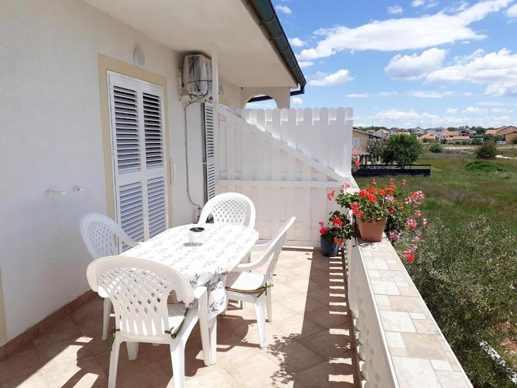 Apartment Krslovic 1