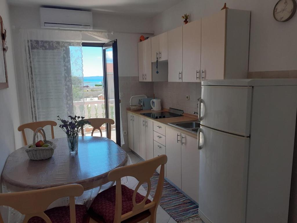 Apartment Krslovic 1