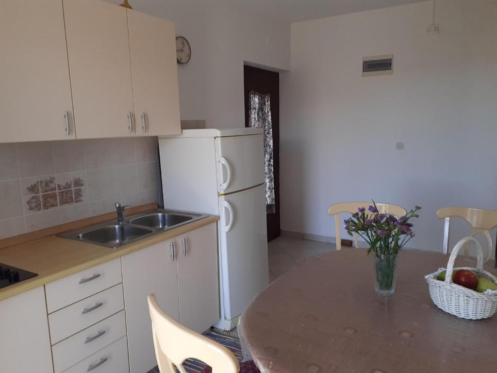 Apartment Krslovic 1