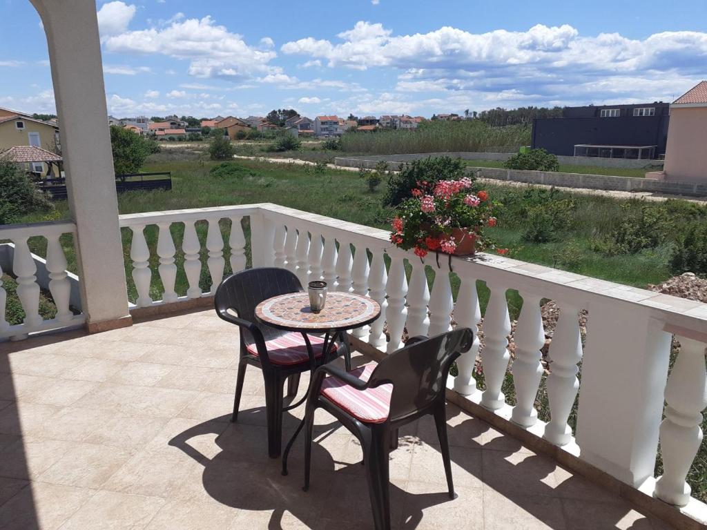 Apartment Krslovic 2