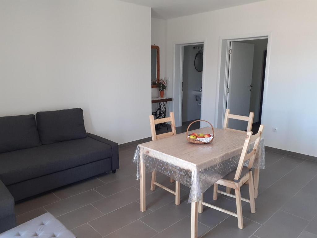 Apartment Krslovic 2
