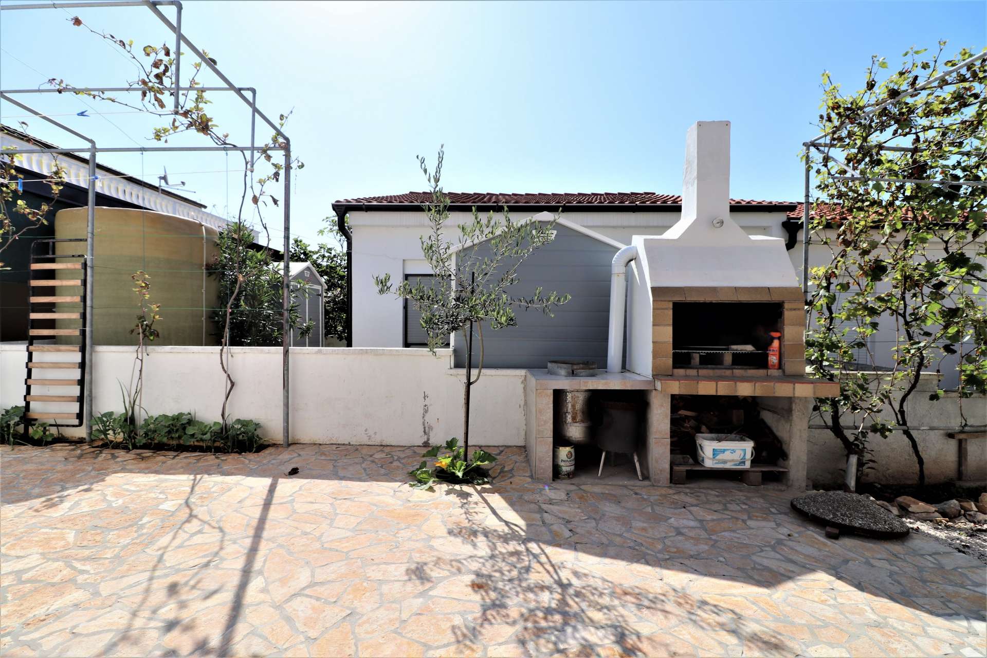 Apartment Mamic