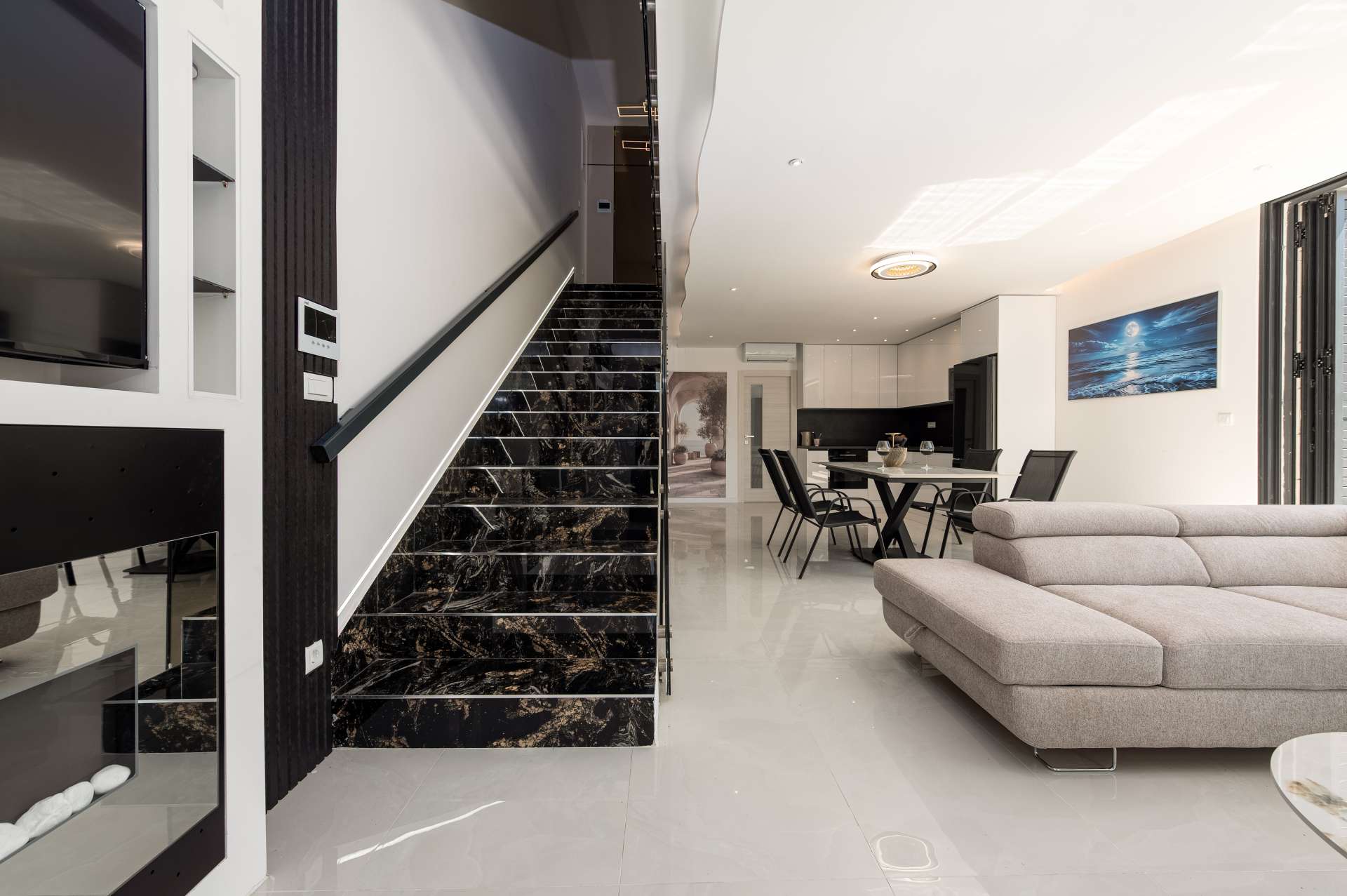Villa Weiss 2